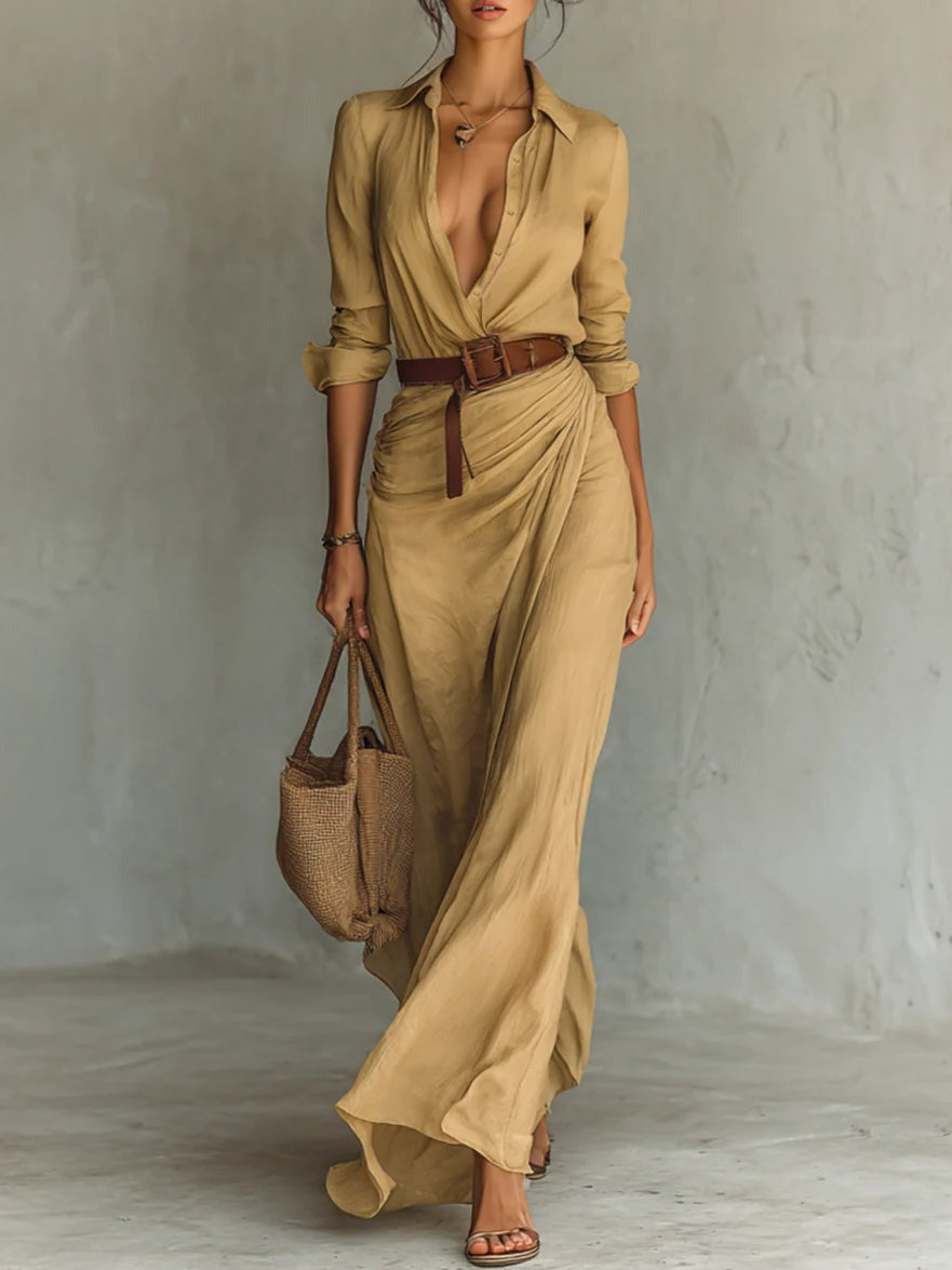Robe longue avec ceinture, manches longues et revers