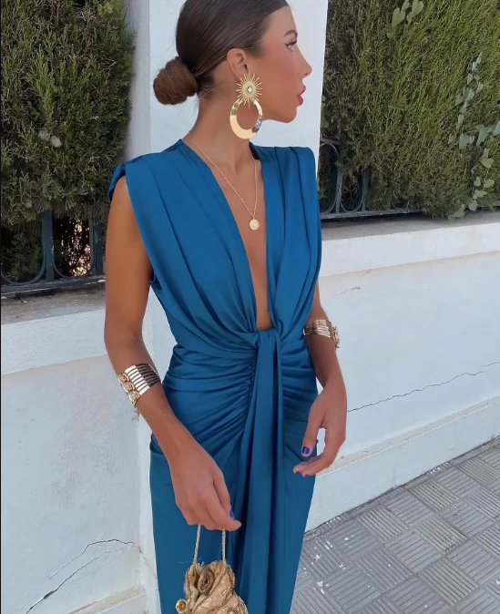 Moriah™ | Women's Long Pleated Dress